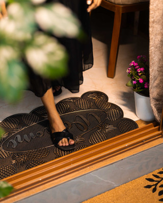 Floorgardens PP (Polypropylene) Floor Mat(Black, Orange, Medium)