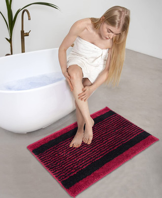 AAZEEM Polyester Floor Mat(Red Black, Free)