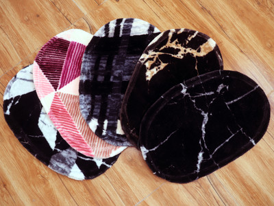 HSR Collection Velvet Door Mat(Multi, Medium)