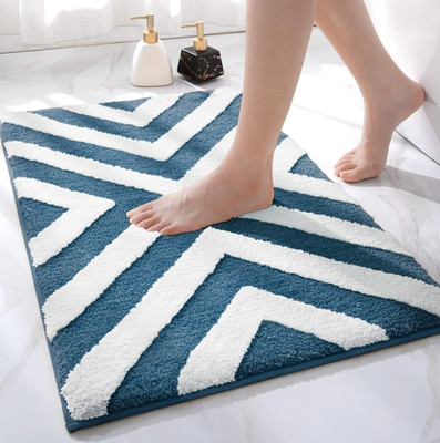 VIKCLIQUE Microfiber Door Mat(White Blue, Medium)