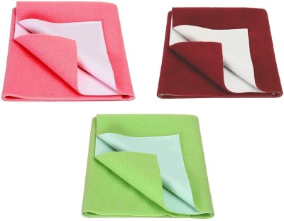 Mintorsi Cotton Baby Bed Protecting Mat(Parrot Green, Maroon, Coral, Small, Pack of 3)