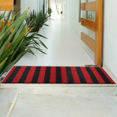 KUBER INDUSTRIES Rubber Door Mat(Red, Free)