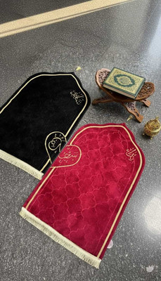 NAQSH O NUMA Velvet Prayer Mat(balck, Maroon, Pack of 2, Large)