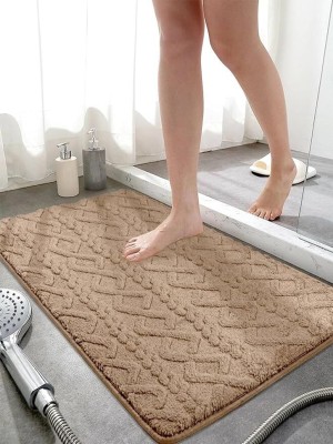 HomeCloud Microfiber Bathroom Mat(clasic beige, Medium)