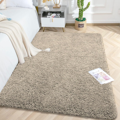 Ra handloom carpet Beige Polyester Carpet(120 cm,  X 180 cm, Rectangle)