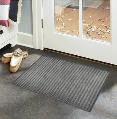 BROTEES Microfiber Door Mat(Grey, Medium)