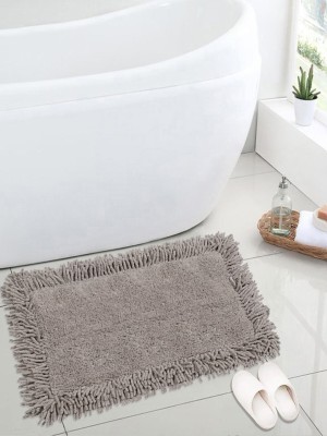 Flipkart SmartBuy Cotton Bathroom Mat(Light Grey, Medium)