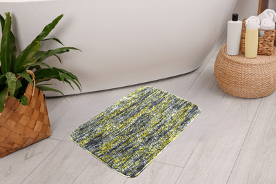 LADLI JEE Microfiber Bathroom Mat(LIME GREEN, Medium)