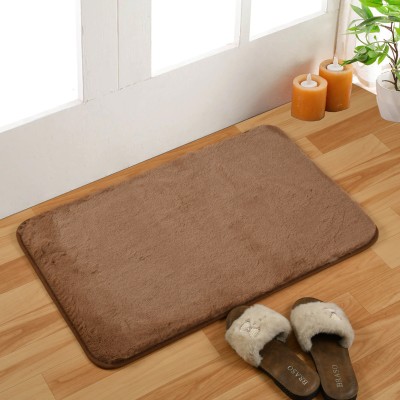 EXOTICE Polyester, Rubber Door Mat(Brown, Rabbit Faux Fur, Medium)