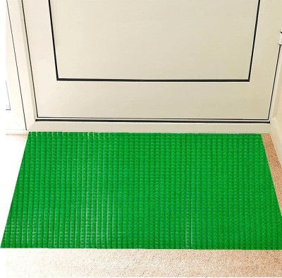 Loop PVC (Polyvinyl Chloride) Floor Mat(Green, Free)