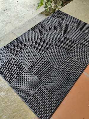 MULTIPRO Rubber Floor Mat(Black, Medium)