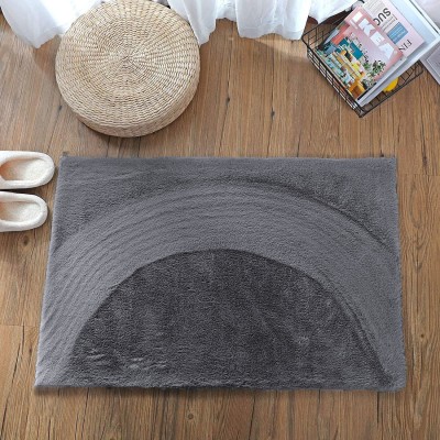 LUXE HOME INTERNATIONAL Polyester Floor Protecting Mat(Grey, Small)