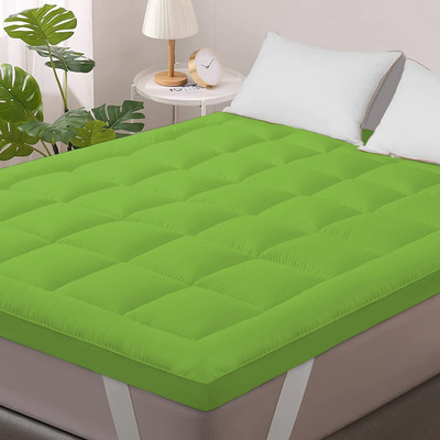 Texlux Elastic Strap Single Size Breathable, Stretchable, Waterproof Mattress Cover(Green)
