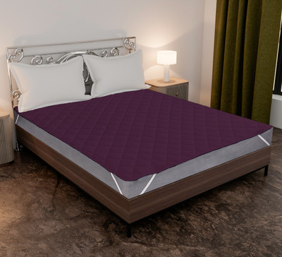 ACHIR Elastic Strap Single Size Breathable, Stretchable, Waterproof Mattress Cover(Maroon)