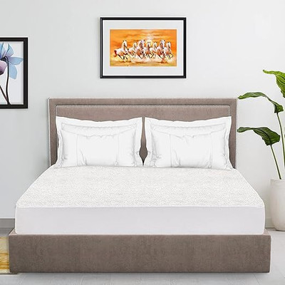 CRAZY WORLD Fitted Single Size Breathable, Stretchable, Waterproof Mattress Cover(White)