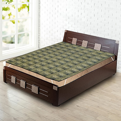 Kanushi Industries Elastic Strap Double Size Stretchable, Waterproof Mattress Cover(Green)