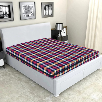 Wings Star Zippered Single Size Breathable Mattress Cover(Maroon)