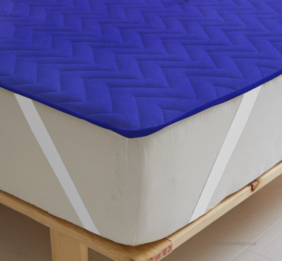 DreamFit Elastic Strap Double Size Breathable, Stretchable, Waterproof Mattress Cover(Blue)