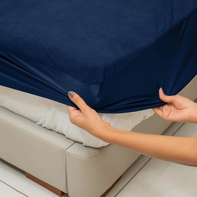 Blufurn Cotton Double Fitted (Elastic) 200 TC Solid Bedsheet(Pack of 1, Blue)