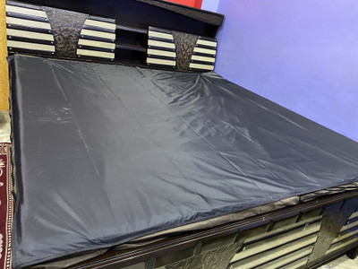 Jainco Decor Elastic Strap Double Size Waterproof Mattress Cover(Black)