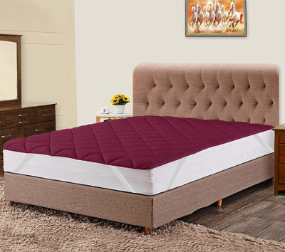 Relaxfeel Elastic Strap Single Size Stretchable, Waterproof Mattress Cover(Maroon)