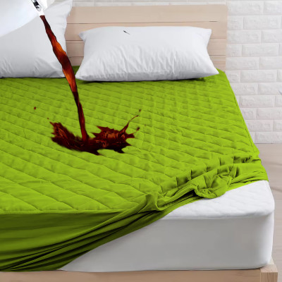 AVI Fitted Single Size Breathable, Stretchable, Waterproof Mattress Cover(Green)