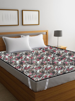 GURU ISHMA Elastic Strap Double Size Waterproof Mattress Cover(Multicolor)