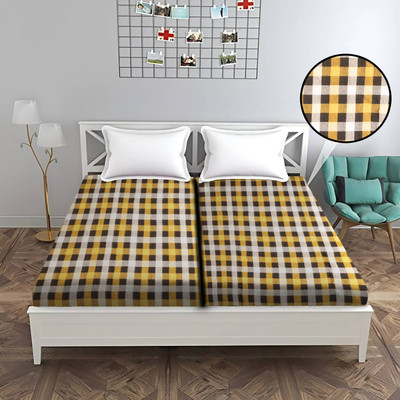 Wings Star Zippered Single Size Breathable Mattress Cover(Yellow)