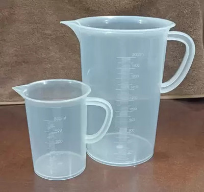 E&E Measuring Jug 2000 ml and 500 ml Combo Moulded In Polypropylene with Handle Measuring Cup(2500 ml)