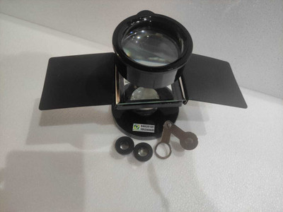 NAUDH Senior Dissecting Microscope with Bulls Eye Microscope Slide Box