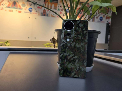 BugguSkin VIVO T3 ULTRA 5G MOBILE SKIN Mobile Skin(Green)