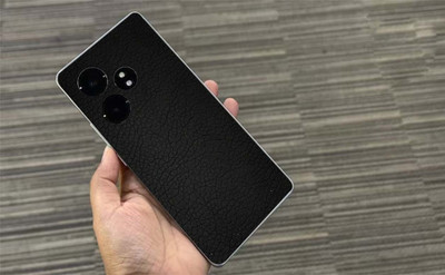 BugguSkin realme GT 6T 5G Mobile Skin(Ulltra Super Sparkling Black Glitter Skin With High Matte Finish., Mobile Skin (Back+Side+Camera))