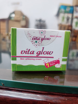 vita glow Moisture & Nourishment skin whitening cream(30 ml)