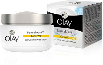 OLAY Natural Aura Day SPF 15 Glowing Fairness facecream 50g Each(50 g)