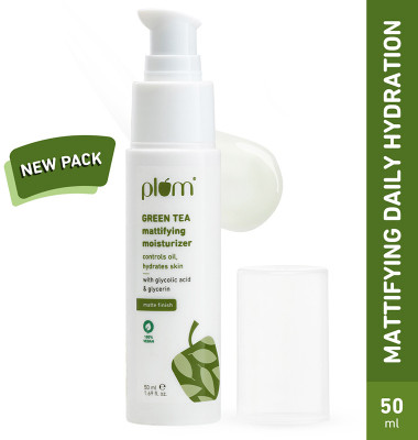 Plum Green Tea Mattifying Face Moisturizer For Daily Use| Fights Acne | Non-Sticky(50 ml)