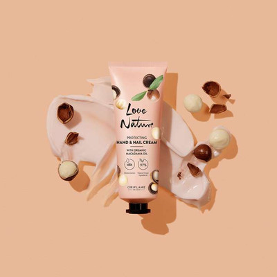 Oriflame Sweden LOVE NATURE Protecting Hand & Nail Cream with Organic Macadamia Oil(75 ml)