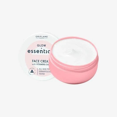 Oriflame glow essentials face cream with vitamins e and b3-75 gm(75 g)
