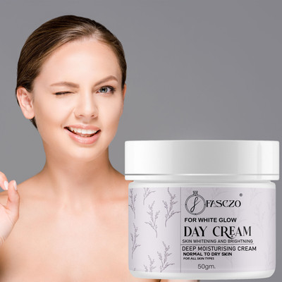 Fasczo Ultra Light Day Cream For Men & Women | Reduce Pigmentation Brighter & Soft Skin(50 g)