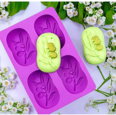 ADMONITION Silicone Cupcake/Muffin Mould 4(Pack of 1)