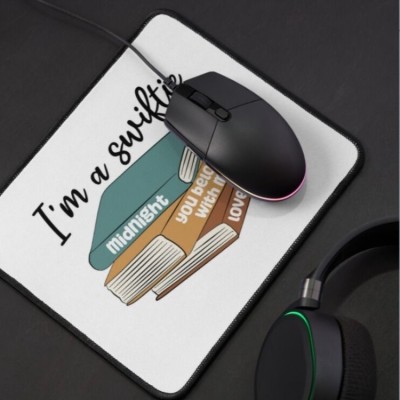 craft maniacs TAYLOR SWIFT IM A SWIFTIE GIRL ANTI SLIP RUBBER MOUSEPAD FOR SWIFTIES Mousepad(Multicolor)