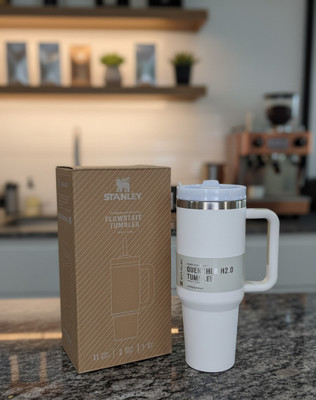 MBTAKSP Trending Quencher FlowState Stainless Steel Tumbler with Lid and Straw (White) Stainless Steel Tumbler(1200 ml)