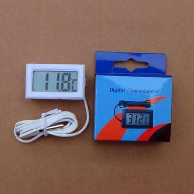 BALRAMA Digital Thermometer Electronic Car Thermometer Instruments Humidity Hygrometer Digital Multimeter(2000 Counts)