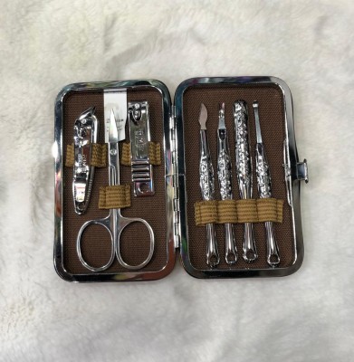 TRENDY HIGH QUALITY PROFESSIONAL MANICURE SET ALL IN ONE