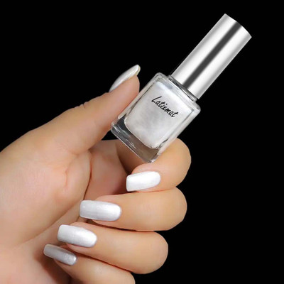 Latixmat Magic White Pearl Chrome Nail Polish Pearl White