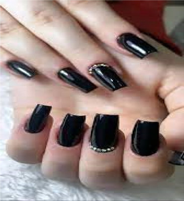 Luipui low price black nail polish pack of 1 black
