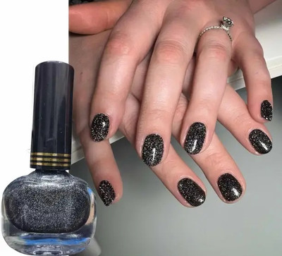 GFSU - GO FOR SOMETHING UNIQUE Black Shimmer Long Lasting Shine Nail Polish Black