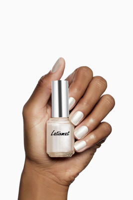 Latixmat long-lasting, chip resistant finish Pearl White Nail Polish Pearl White