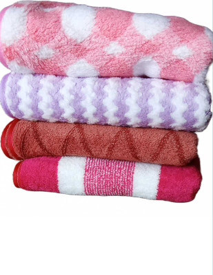 RAJESH super soft hand napkins Multicolor Cloth Napkins(4 Sheets)