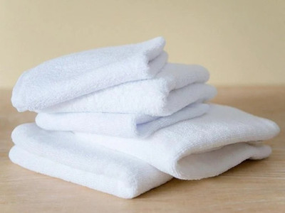 LT TEXTILE HUB PACK OF 6 WHITE FACE TOWEL White Cloth Napkins(6 Sheets)