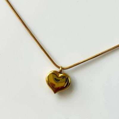 Pali Creation Pali Creation Anti-Tarnish Gold Plated Heart Pendant with Chain Gold-plated Plated Stainless Steel Chain